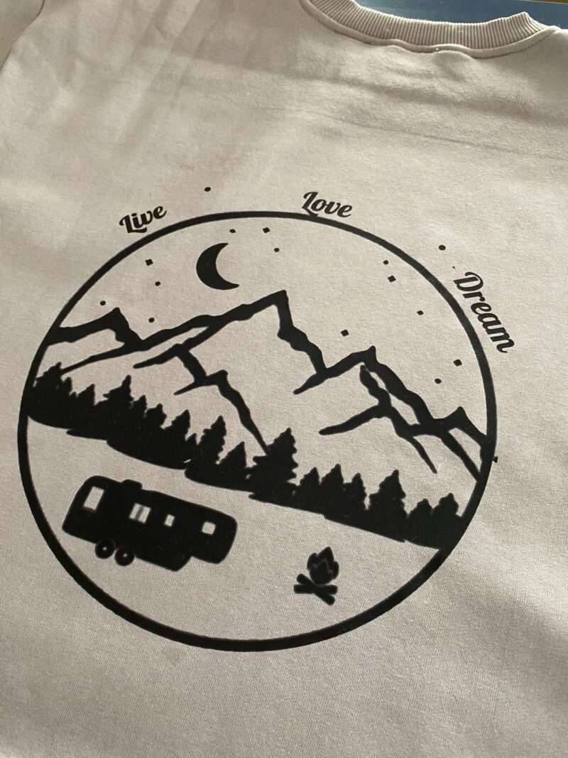 Premium yuvarlak yaka sweatshirt baskı örneği - sweatshirt tasarla