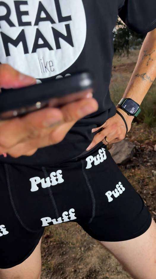 Puff baskılı boxer giyilmiş hali
